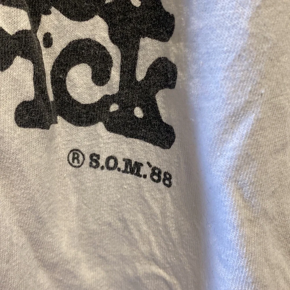 Authentic vintage Cheap Trick tank from 1988 Australian tour - Picture 6 of 12